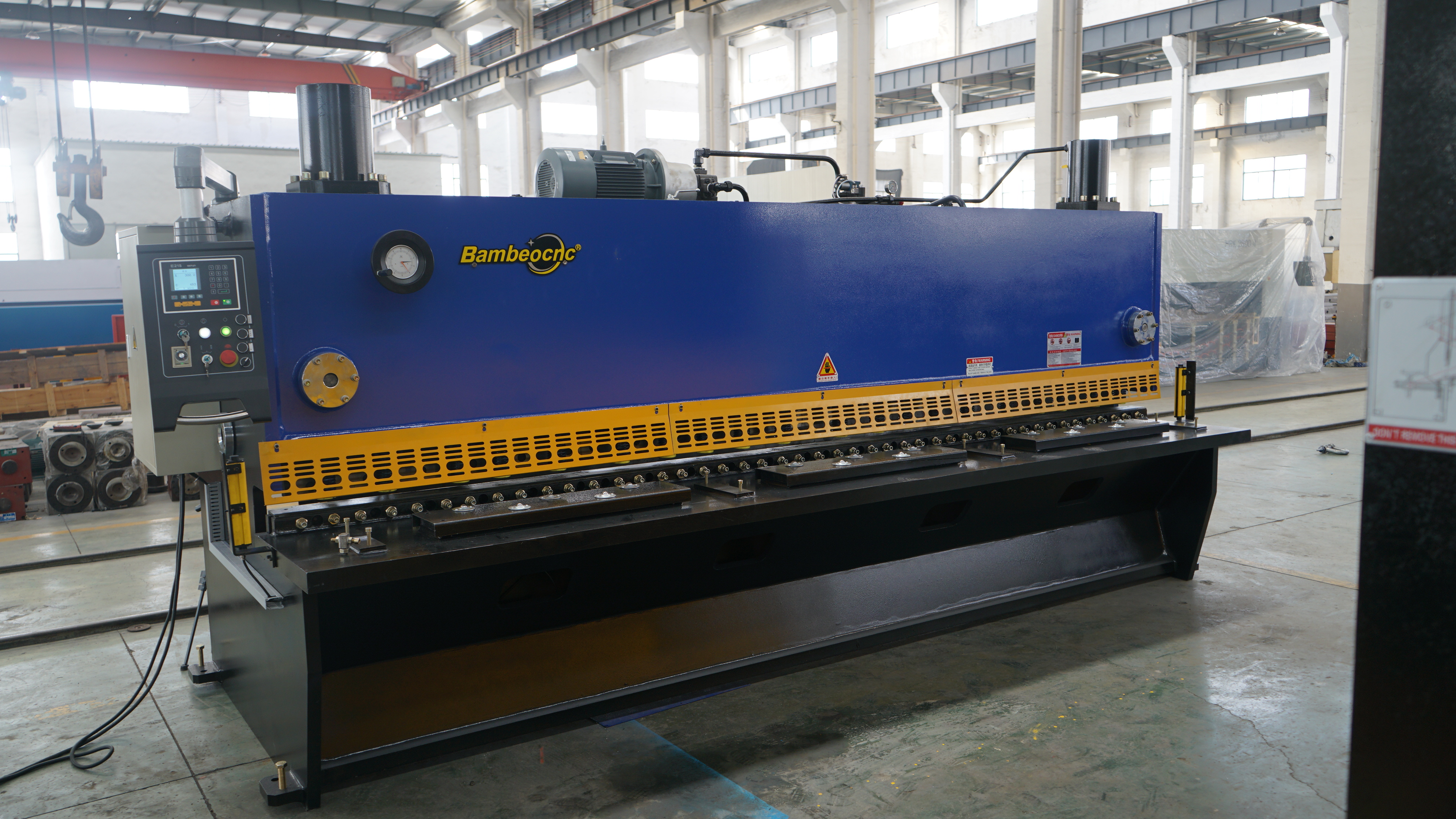 10x4000mm دستگاه برش CNC فولاد گیوتین برای فروش